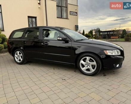 Черный Вольво В50, объемом двигателя 1.6 л и пробегом 226 тыс. км за 8290 $, фото 15 на Automoto.ua