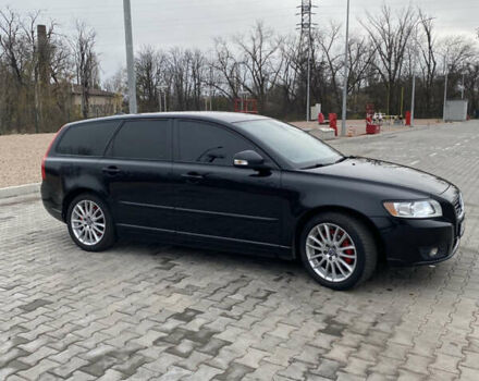 Чорний Вольво V50, об'ємом двигуна 1.56 л та пробігом 250 тис. км за 8999 $, фото 3 на Automoto.ua