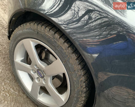 Черный Вольво В50, объемом двигателя 1.6 л и пробегом 270 тыс. км за 8500 $, фото 9 на Automoto.ua