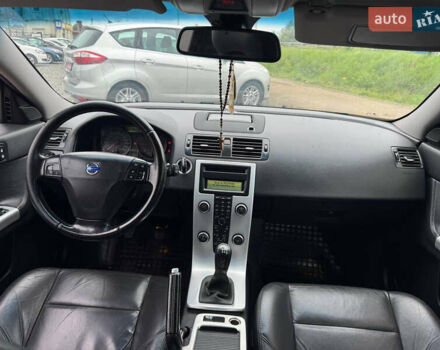 Чорний Вольво V50, об'ємом двигуна 1.6 л та пробігом 226 тис. км за 7999 $, фото 40 на Automoto.ua