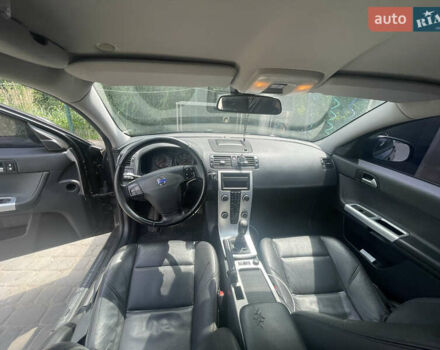 Вольво В50 2011 в Дрогобыче на Automoto.ua Черный Вольво В50, объемом двигателя 1.6 л и пробегом 234 тыс. км за 7699 $, фото 3 на Automoto.ua