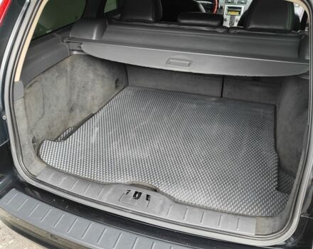 Черный Вольво В50, объемом двигателя 1.6 л и пробегом 208 тыс. км за 7400 $, фото 5 на Automoto.ua