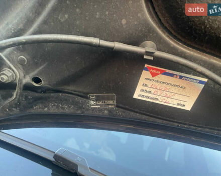 Черный Вольво В50, объемом двигателя 1.56 л и пробегом 295 тыс. км за 8800 $, фото 74 на Automoto.ua