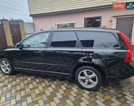Чорний Вольво V50, об'ємом двигуна 1.6 л та пробігом 158 тис. км за 7500 $, фото 1 на Automoto.ua
