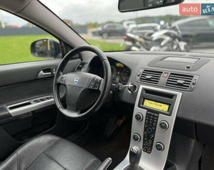 Чорний Вольво V50, об'ємом двигуна 1.6 л та пробігом 244 тис. км за 7700 $, фото 26 на Automoto.ua