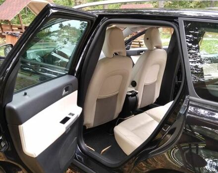 Черный Вольво В50, объемом двигателя 1.6 л и пробегом 186 тыс. км за 9000 $, фото 24 на Automoto.ua