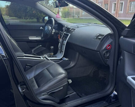 Вольво В50 2011 в Краматорске на Automoto.ua Черный Вольво В50, объемом двигателя 1.6 л и пробегом 258 тыс. км за 8000 $, фото 8 на Automoto.ua