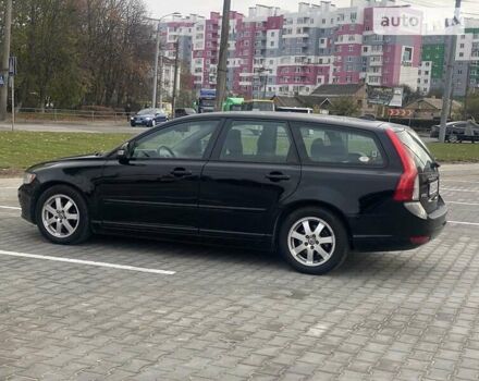 Черный Вольво В50, объемом двигателя 1.6 л и пробегом 180 тыс. км за 8700 $, фото 6 на Automoto.ua