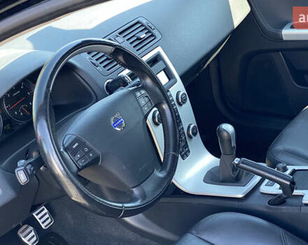 Черный Вольво В50, объемом двигателя 1.6 л и пробегом 197 тыс. км за 8200 $, фото 22 на Automoto.ua