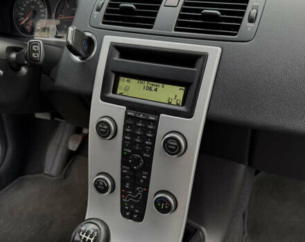 Вольво В50 2011 в Дрогобыче на Automoto.ua Черный Вольво В50, объемом двигателя 1.6 л и пробегом 166 тыс. км за 8999 $, фото 43 на Automoto.ua