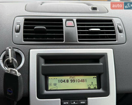 Вольво В50 2011 в Стрые на Automoto.ua Черный Вольво В50, объемом двигателя 1.6 л и пробегом 230 тыс. км за 8250 $, фото 63 на Automoto.ua