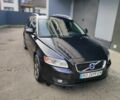 Черный Вольво В50, объемом двигателя 1.6 л и пробегом 208 тыс. км за 7400 $, фото 1 на Automoto.ua