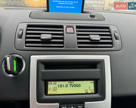 Черный Вольво В50, объемом двигателя 1.6 л и пробегом 226 тыс. км за 8600 $, фото 36 на Automoto.ua