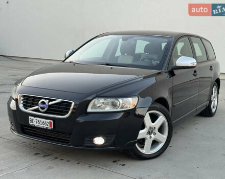 Черный Вольво В50, объемом двигателя 1.6 л и пробегом 235 тыс. км за 9350 $, фото 10 на Automoto.ua