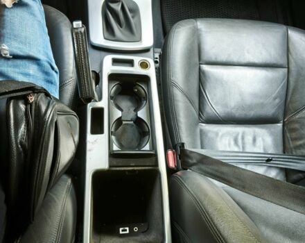 Черный Вольво В50, объемом двигателя 2 л и пробегом 209 тыс. км за 7200 $, фото 10 на Automoto.ua