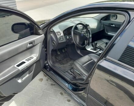 Чорний Вольво V50, об'ємом двигуна 1.6 л та пробігом 245 тис. км за 8150 $, фото 7 на Automoto.ua