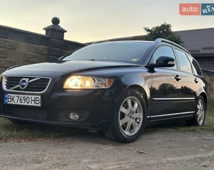 Черный Вольво В50, объемом двигателя 1.6 л и пробегом 232 тыс. км за 7600 $, фото 21 на Automoto.ua