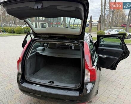 Черный Вольво В50, объемом двигателя 1.6 л и пробегом 226 тыс. км за 8290 $, фото 41 на Automoto.ua