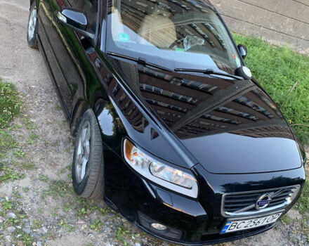 Черный Вольво В50, объемом двигателя 1.6 л и пробегом 299 тыс. км за 8550 $, фото 13 на Automoto.ua