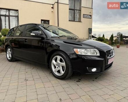 Черный Вольво В50, объемом двигателя 1.6 л и пробегом 226 тыс. км за 8290 $, фото 14 на Automoto.ua