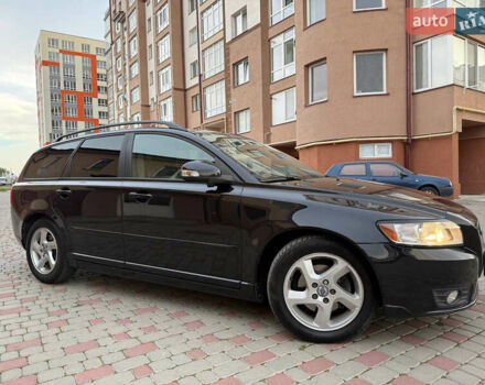 Чорний Вольво V50, об'ємом двигуна 1.6 л та пробігом 211 тис. км за 7950 $, фото 13 на Automoto.ua