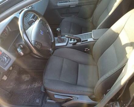 Черный Вольво В50, объемом двигателя 1.56 л и пробегом 219 тыс. км за 8100 $, фото 12 на Automoto.ua