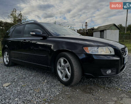 Вольво В50 2011 в Дрогобыче на Automoto.ua Черный Вольво В50, объемом двигателя 1.6 л и пробегом 166 тыс. км за 8999 $, фото 8 на Automoto.ua