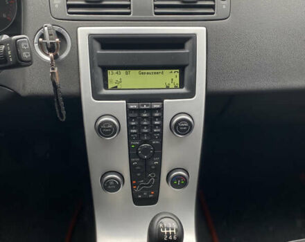 Чорний Вольво V50, об'ємом двигуна 1.56 л та пробігом 250 тис. км за 8999 $, фото 12 на Automoto.ua