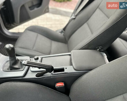 Черный Вольво В50, объемом двигателя 1.6 л и пробегом 219 тыс. км за 8300 $, фото 35 на Automoto.ua