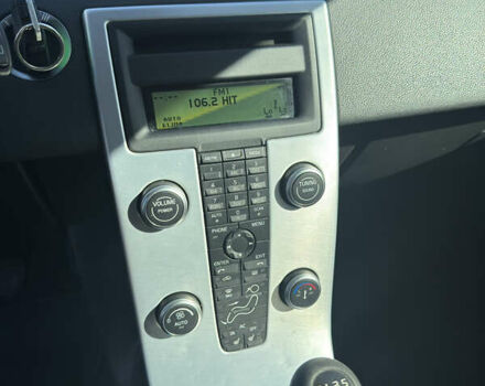 Черный Вольво В50, объемом двигателя 1.6 л и пробегом 227 тыс. км за 9500 $, фото 38 на Automoto.ua