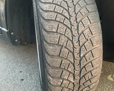 Черный Вольво В50, объемом двигателя 1.56 л и пробегом 295 тыс. км за 8800 $, фото 54 на Automoto.ua