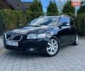Черный Вольво В50, объемом двигателя 1.56 л и пробегом 226 тыс. км за 8300 $, фото 1 на Automoto.ua