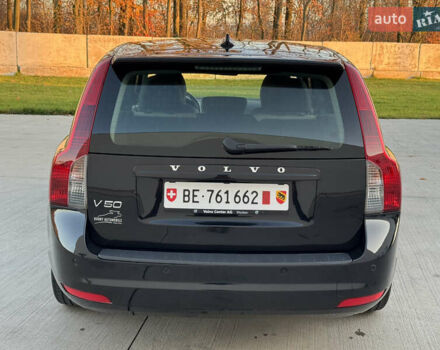 Черный Вольво В50, объемом двигателя 1.6 л и пробегом 235 тыс. км за 9350 $, фото 24 на Automoto.ua