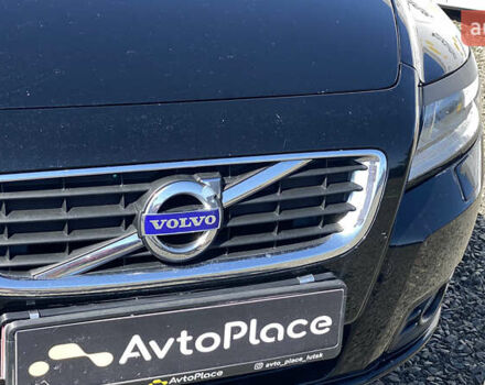 Черный Вольво В50, объемом двигателя 1.6 л и пробегом 197 тыс. км за 8200 $, фото 12 на Automoto.ua