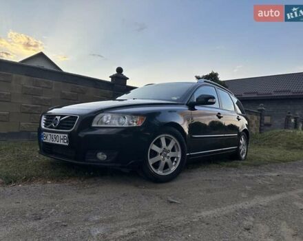 Черный Вольво В50, объемом двигателя 1.6 л и пробегом 232 тыс. км за 7600 $, фото 33 на Automoto.ua