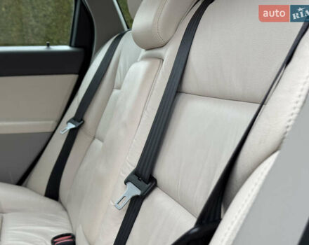 Чорний Вольво V50, об'ємом двигуна 1.6 л та пробігом 214 тис. км за 8590 $, фото 68 на Automoto.ua