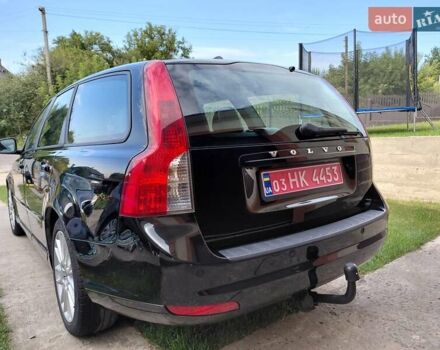 Чорний Вольво V50, об'ємом двигуна 1.6 л та пробігом 239 тис. км за 7600 $, фото 7 на Automoto.ua