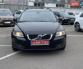 Черный Вольво В50, объемом двигателя 2 л и пробегом 213 тыс. км за 11000 $, фото 1 на Automoto.ua