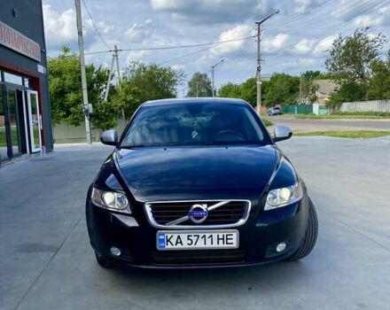 Чорний Вольво V50, об'ємом двигуна 2 л та пробігом 269 тис. км за 9200 $, фото 4 на Automoto.ua