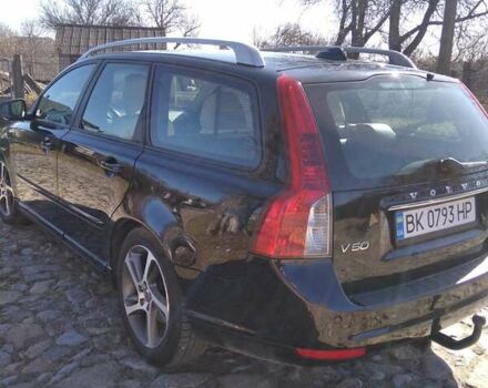 Черный Вольво В50, объемом двигателя 1.6 л и пробегом 186 тыс. км за 9000 $, фото 10 на Automoto.ua