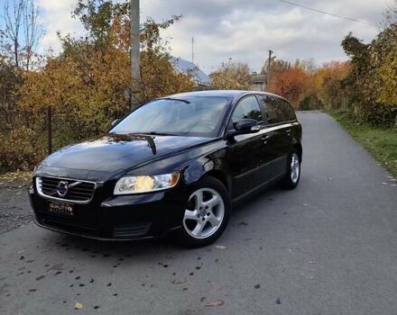 Чорний Вольво V50, об'ємом двигуна 1.6 л та пробігом 236 тис. км за 8200 $, фото 1 на Automoto.ua