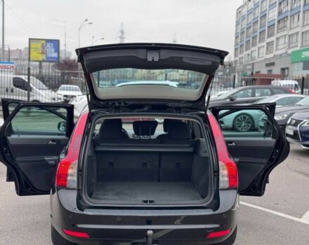 Черный Вольво В50, объемом двигателя 1.6 л и пробегом 213 тыс. км за 8900 $, фото 14 на Automoto.ua