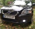 Черный Вольво В50, объемом двигателя 1.6 л и пробегом 166 тыс. км за 9000 $, фото 6 на Automoto.ua