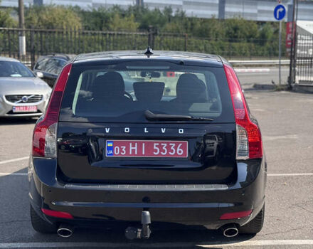 Черный Вольво В50, объемом двигателя 2 л и пробегом 210 тыс. км за 11000 $, фото 6 на Automoto.ua