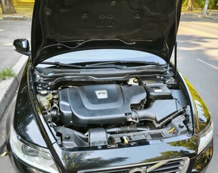 Черный Вольво В50, объемом двигателя 2 л и пробегом 209 тыс. км за 7200 $, фото 4 на Automoto.ua