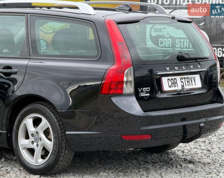 Черный Вольво В50, объемом двигателя 1.6 л и пробегом 230 тыс. км за 7999 $, фото 29 на Automoto.ua