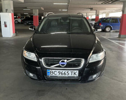 Чорний Вольво V50, об'ємом двигуна 1.56 л та пробігом 240 тис. км за 6100 $, фото 1 на Automoto.ua