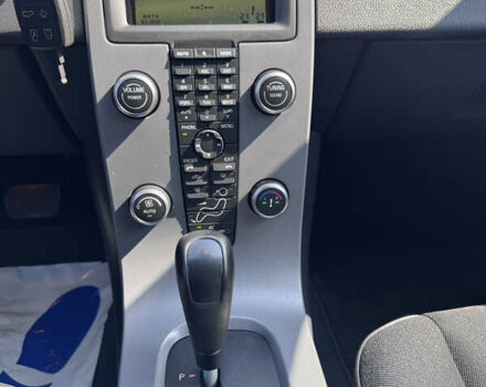 Черный Вольво В50, объемом двигателя 2 л и пробегом 210 тыс. км за 11000 $, фото 34 на Automoto.ua