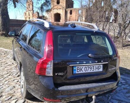 Черный Вольво В50, объемом двигателя 1.6 л и пробегом 186 тыс. км за 9000 $, фото 13 на Automoto.ua