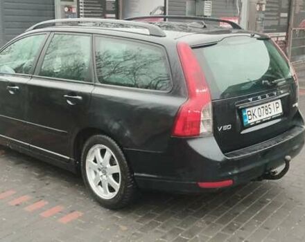 Черный Вольво В50, объемом двигателя 1.56 л и пробегом 260 тыс. км за 6900 $, фото 4 на Automoto.ua